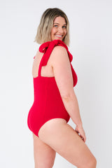 UNE PIECE-Crinkle Cut Square Neck One Piece RED