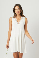 UNE PIECE US-(Bundle) Lace Trim V-Neck Nightie + Modal Robe IVORY