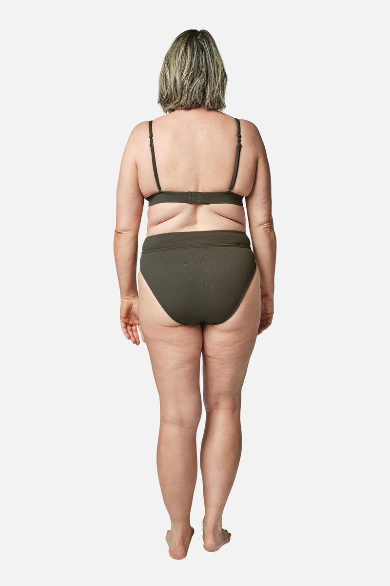 UNE PIECE-High-Cut High-Waisted Bikini Bottom KHAKI TEXTURE