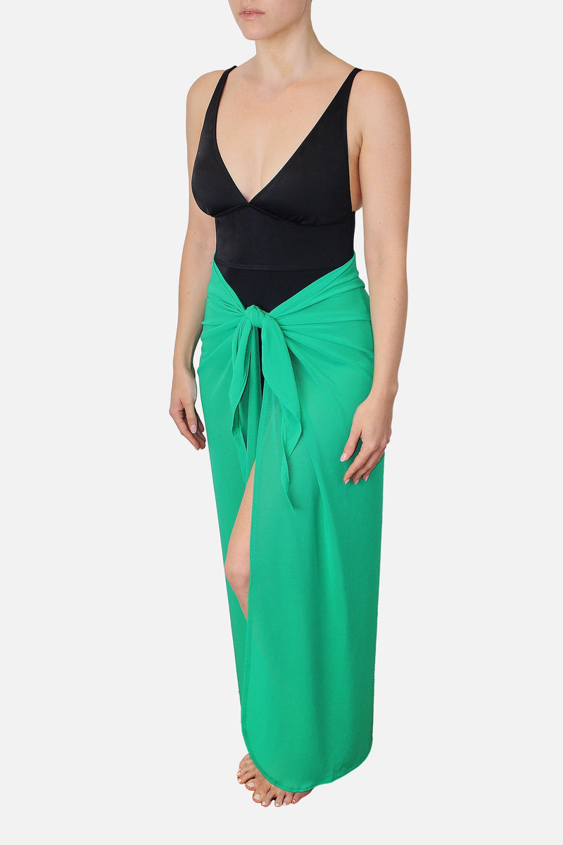 UNE PIECE-Maxi Mesh Sarong GREEN