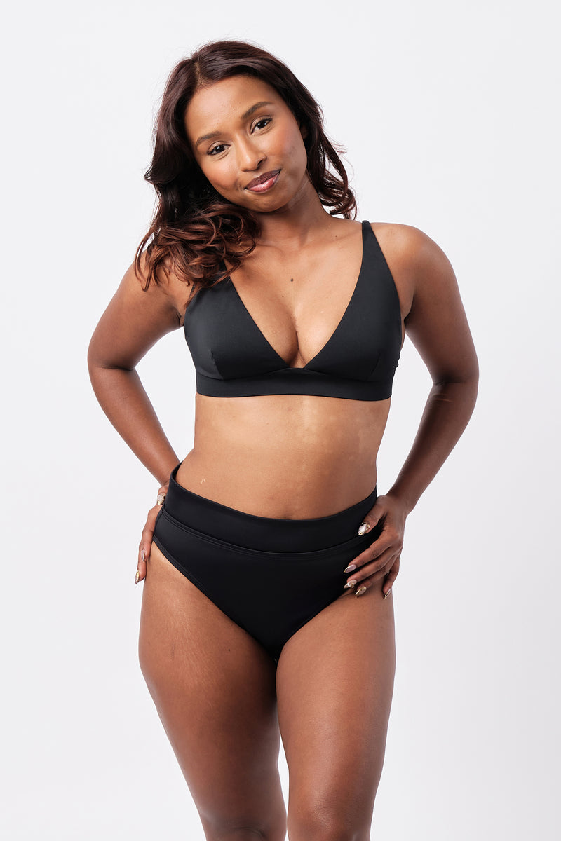 UNE PIECE-Never Say Never Bikini Bralette BLACK