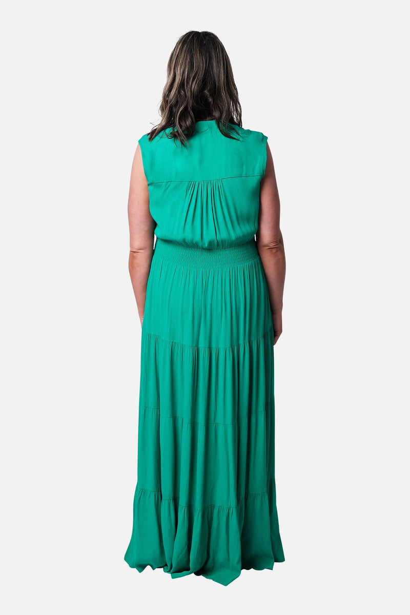 UNE PIECE-V-Neck Tiered Maxi Dress GREEN